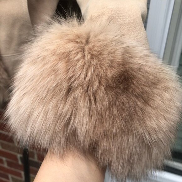 Real Fox Fur Suede Jacket. - Picture 8 of 8